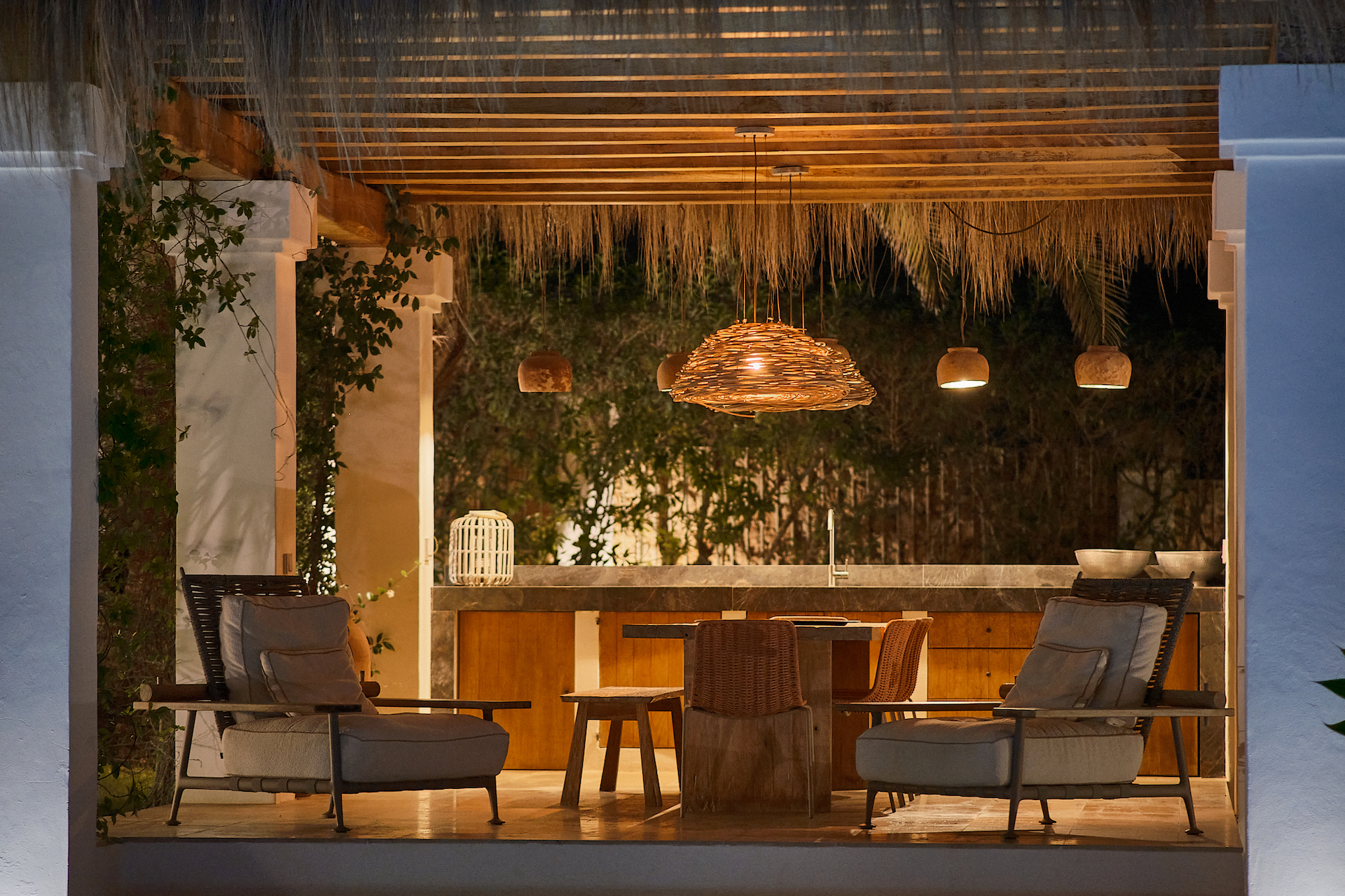 Resa Estates finca campo san jose Ibiza exterior night.jpg
